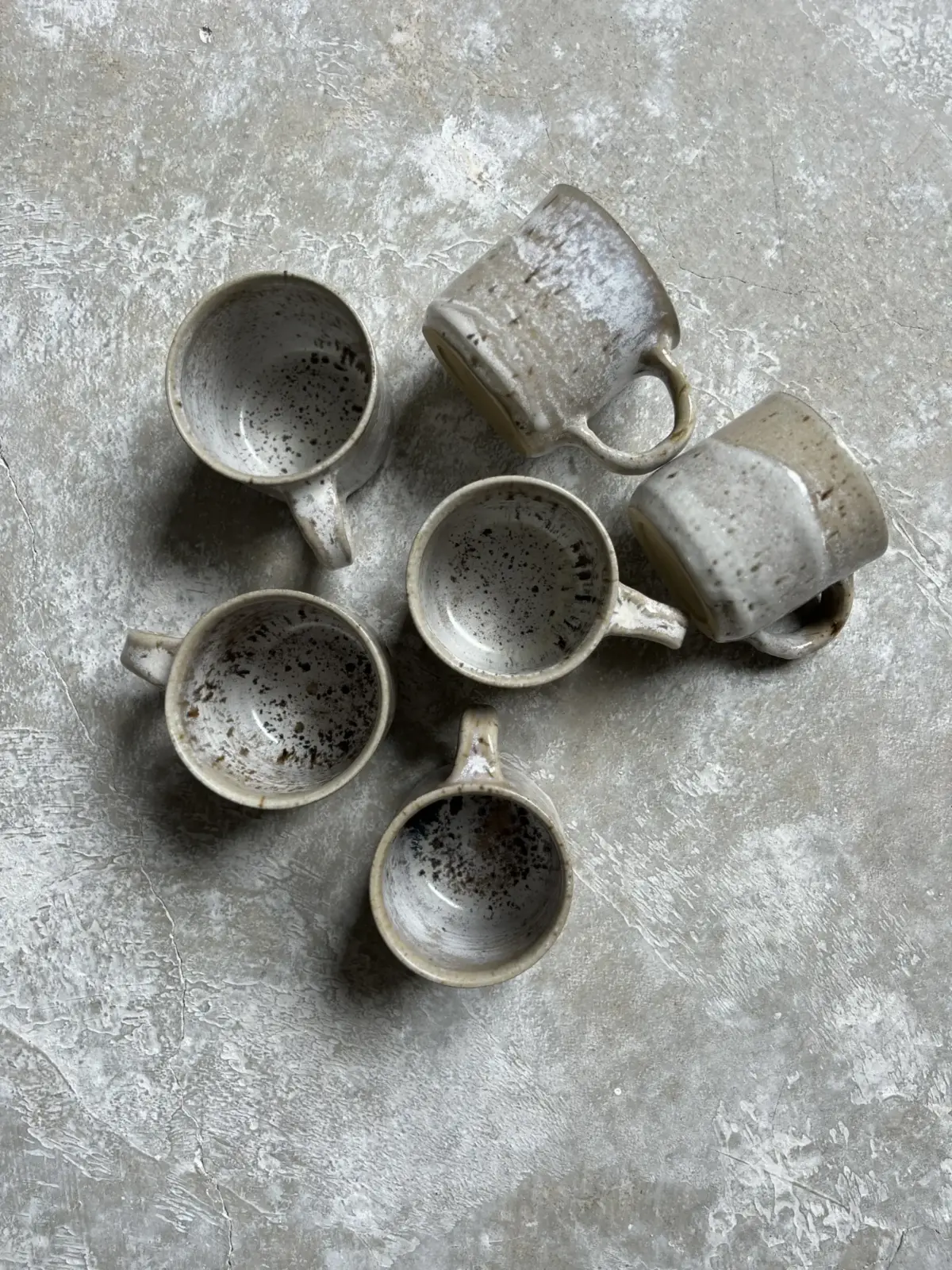 Pièces en grès émaillé